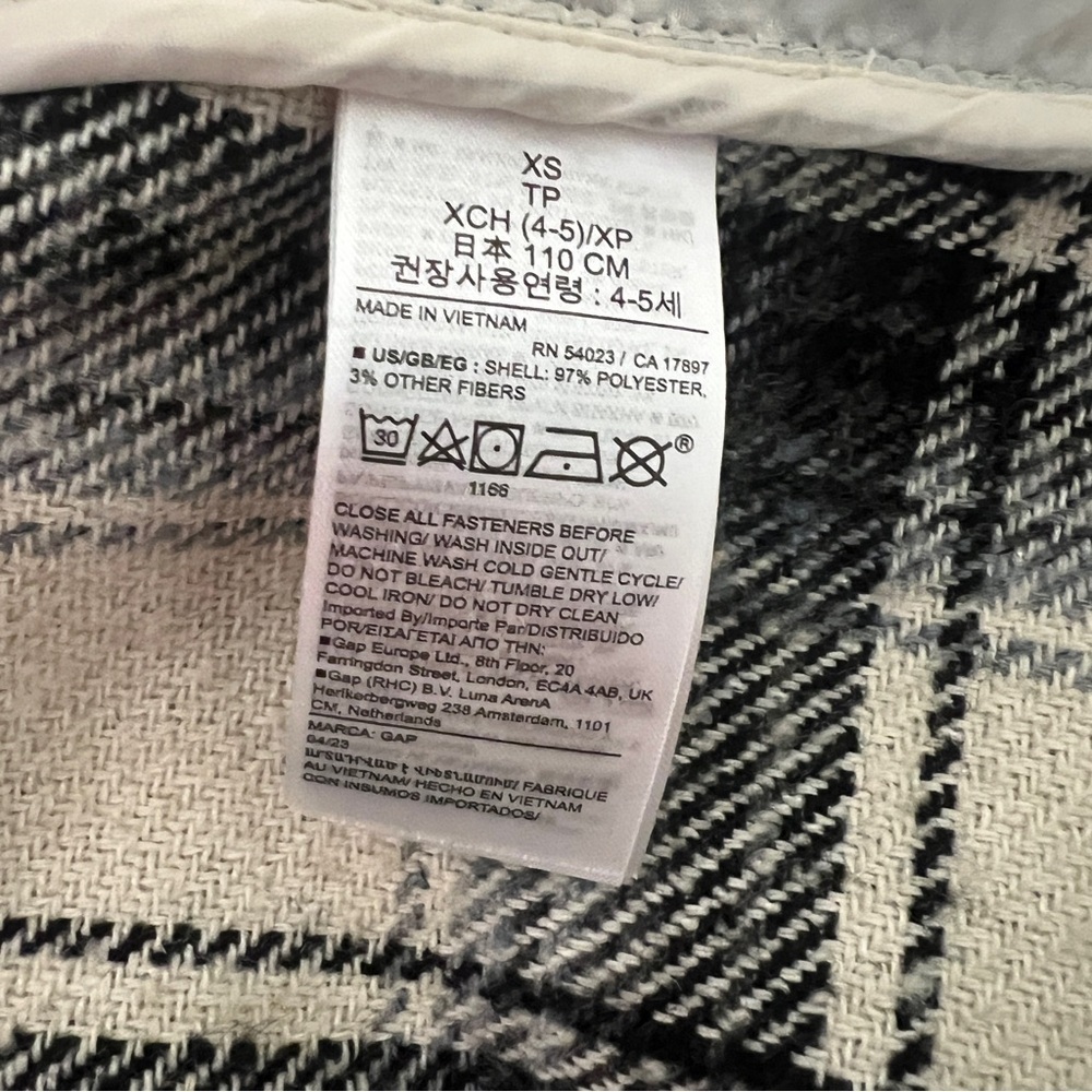 GAP Kids Size XS Plaid Shacket Black and White EUC Preppy Casual Flap Pockets - Picture 6 of 7